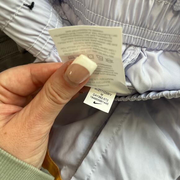 Nike Heritage Kid's Purple Woven Workout Shorts Size Medium - Picture 4 of 6